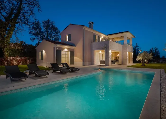 Villa Iris By Ilc Brtonigla