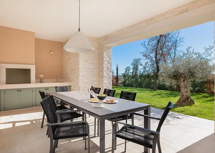 Iris By Ilc Villa Brtonigla