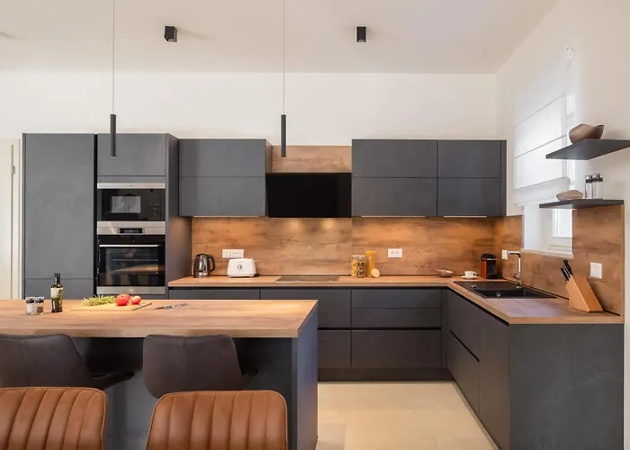 Iris By Ilc * 브르토니글라